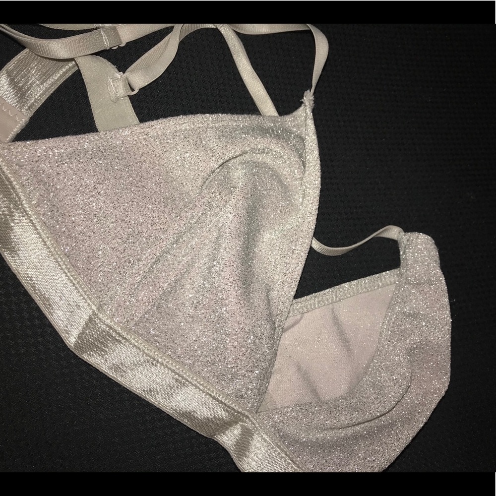 adjustable URBAN OUTFITTERS bralette